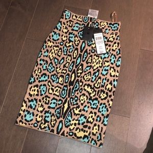 BCBG bandage skirt. Size XS